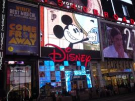 ニューヨークのディズニーストア Disney Store In New York Ny